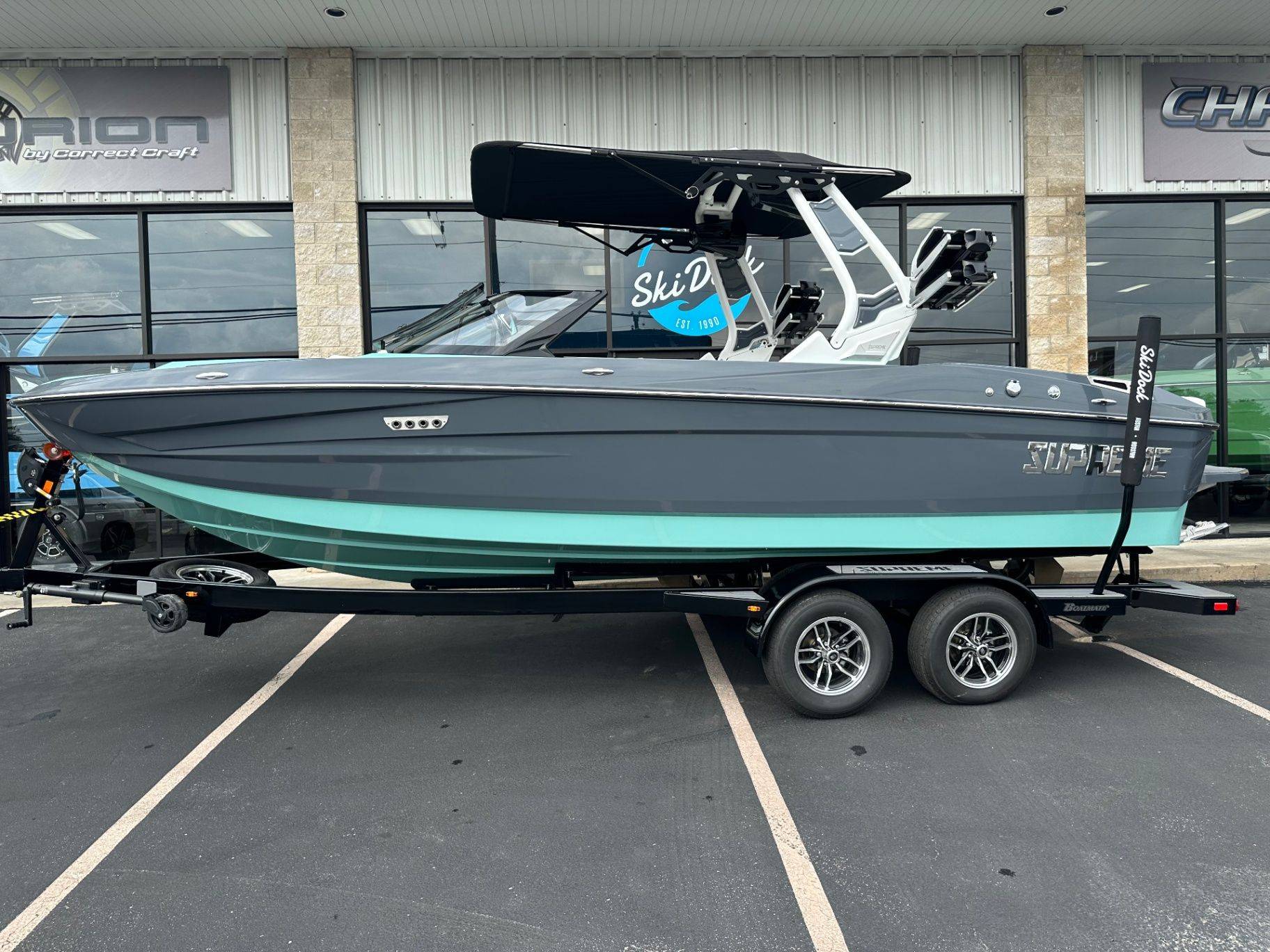 2024 Supreme S220