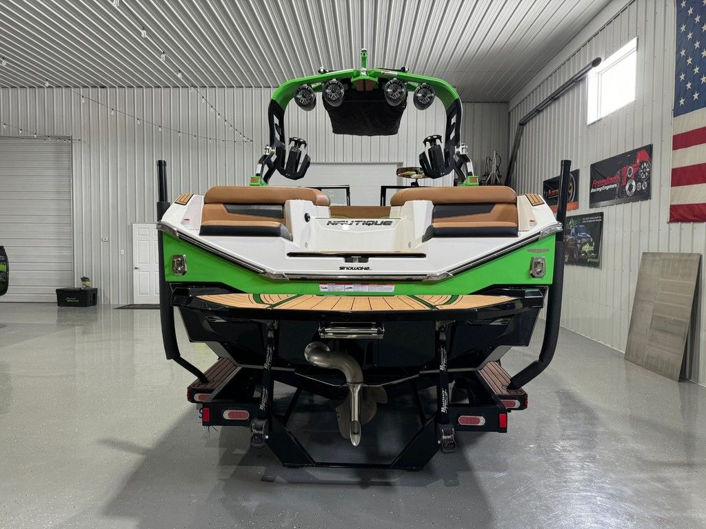 2021 Nautique Super Air Nautique G23