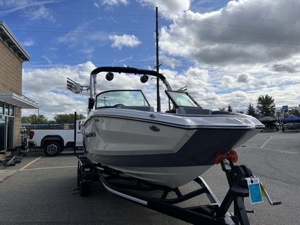 2024 MasterCraft NXT21