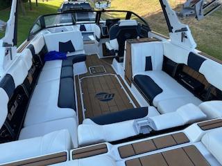 2022 Malibu Wakesetter 24 MXZ