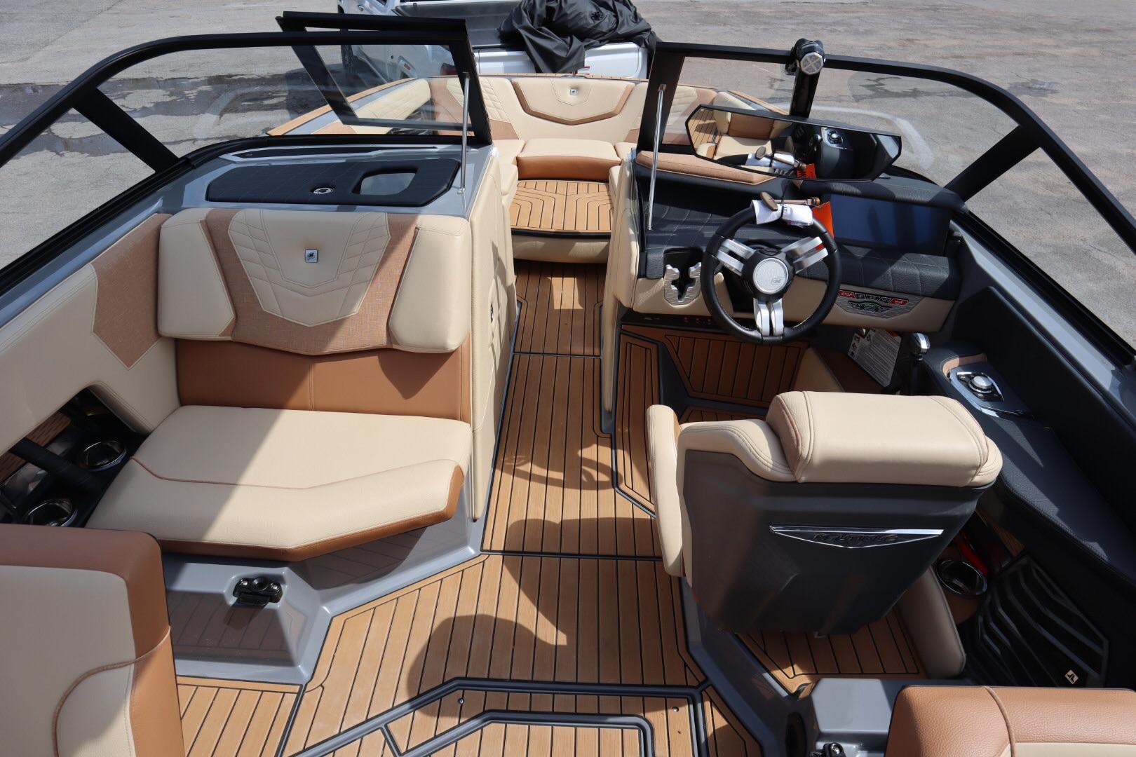 Super Air Nautique G25