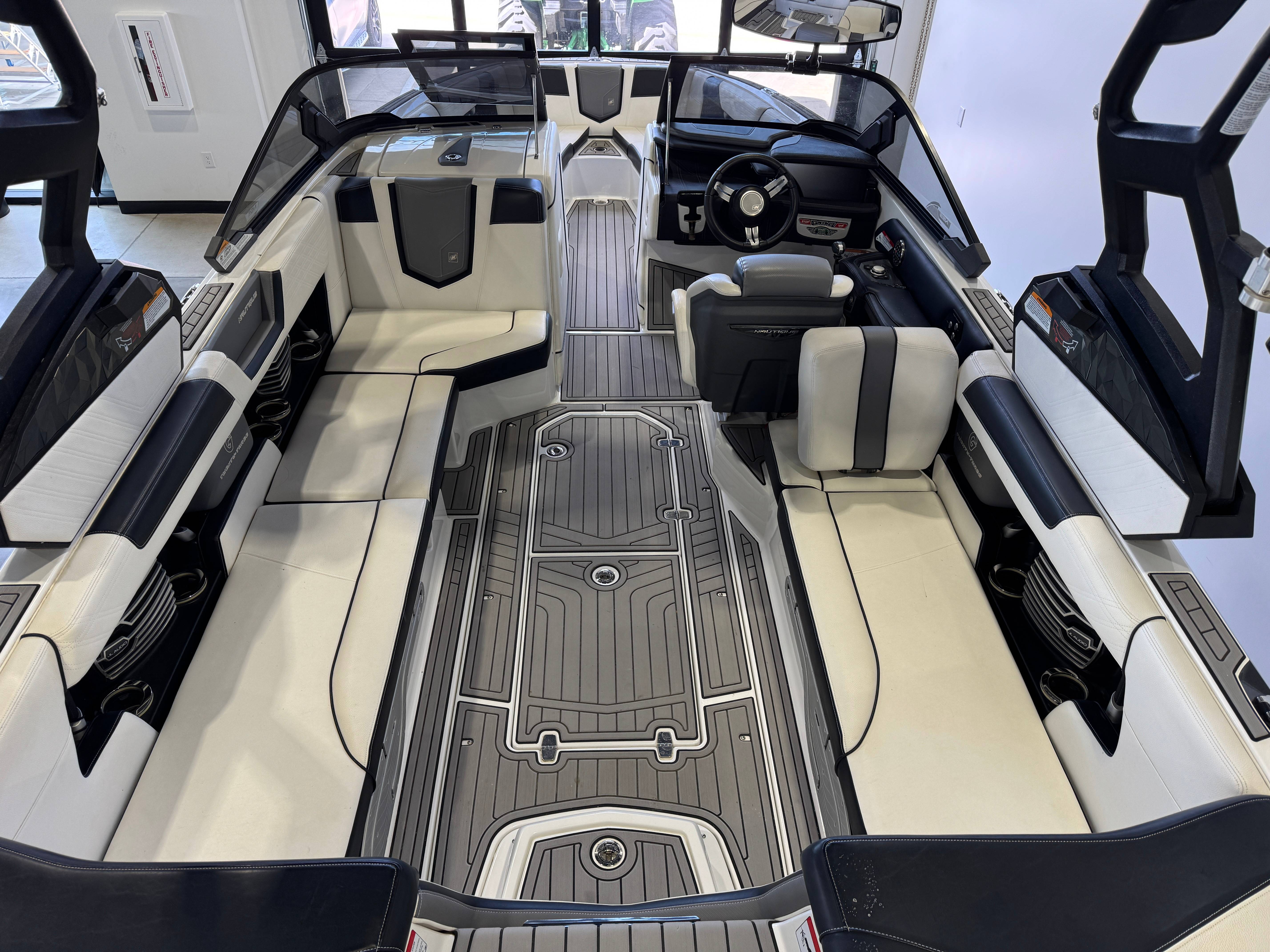 2020 Nautique Super Air Nautique G23