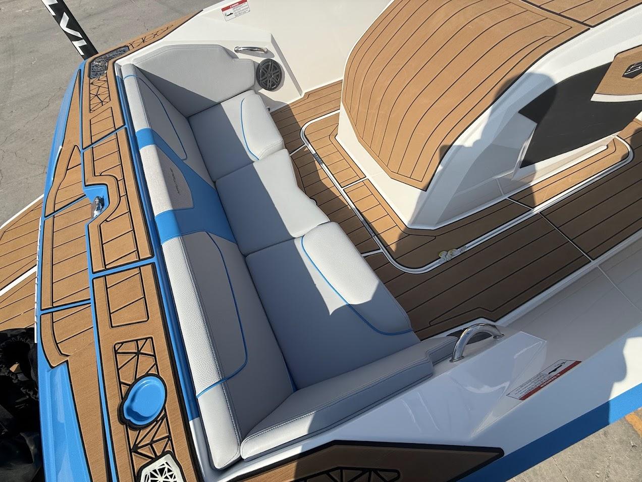 2024 Ski Nautique 200 Demo