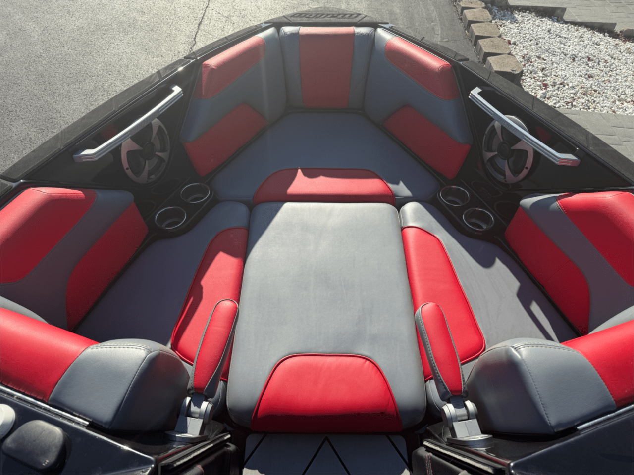 2019 Malibu Wakesetter 25LSV