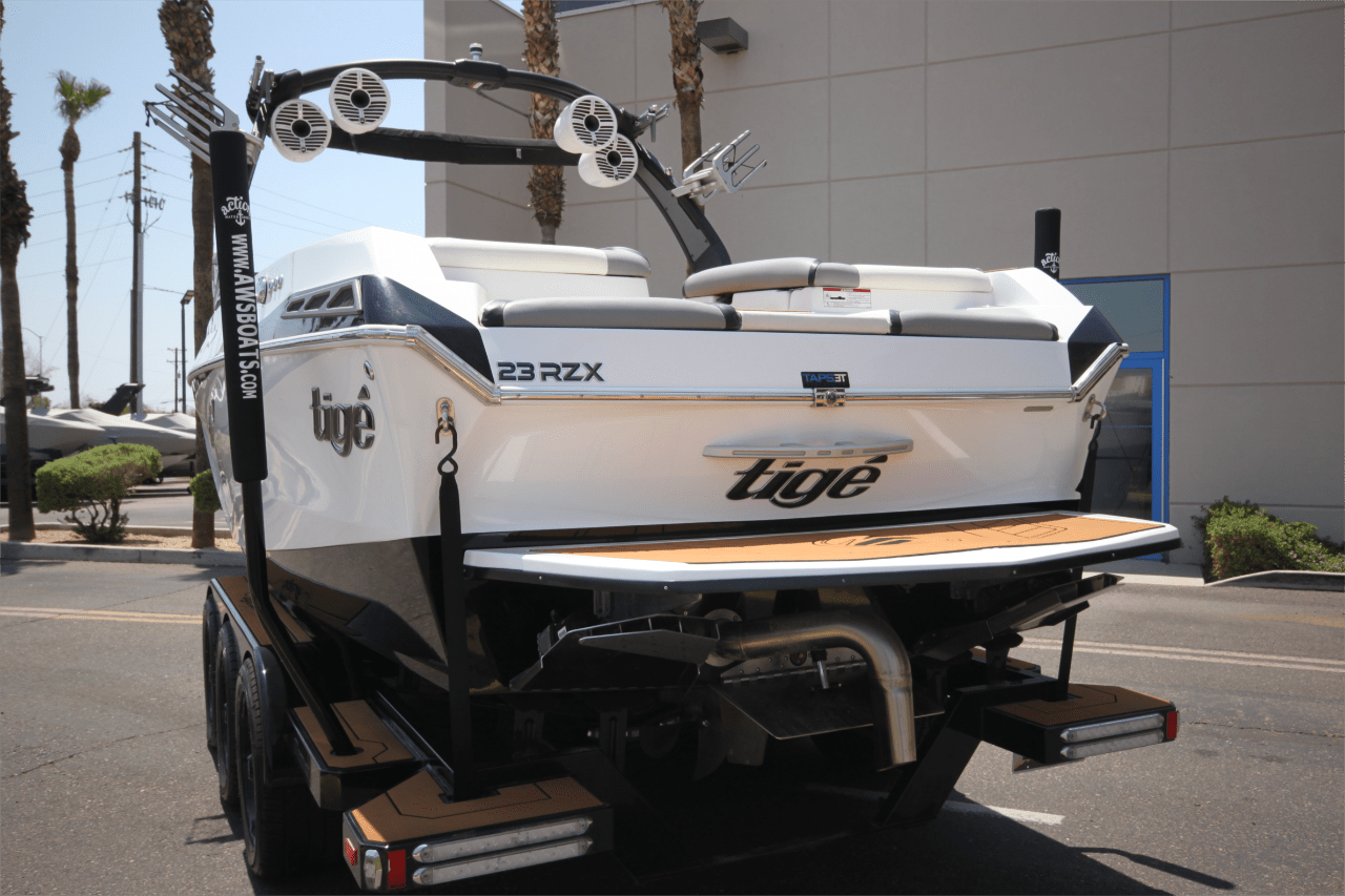2020 Tige RZX3 -Wakeboard &amp; wakesurf