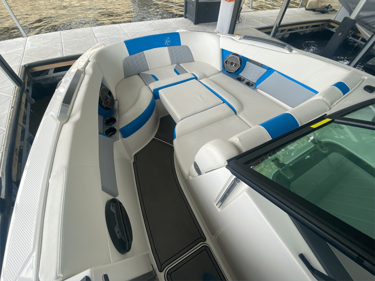 2022 MasterCraft X26