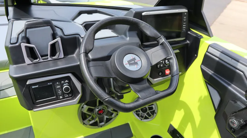 2023 AXIS T-SERIES T220