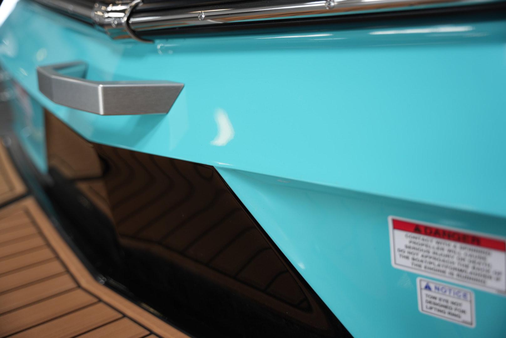 2025 MasterCraft XT22 – ALL NEW FEATURES!