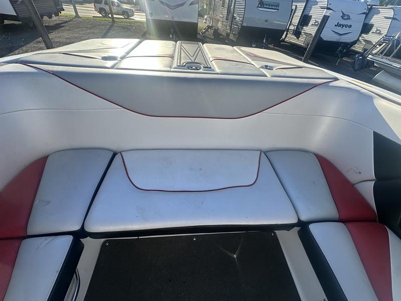 2015 Supreme S226 308 Hours
