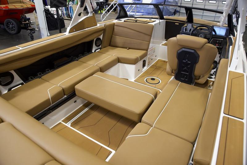 2025 Axis A225