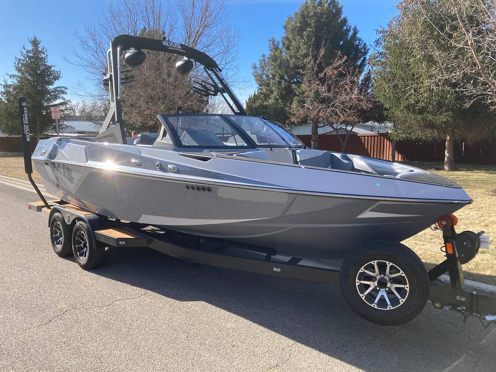 2021 Axis T22
