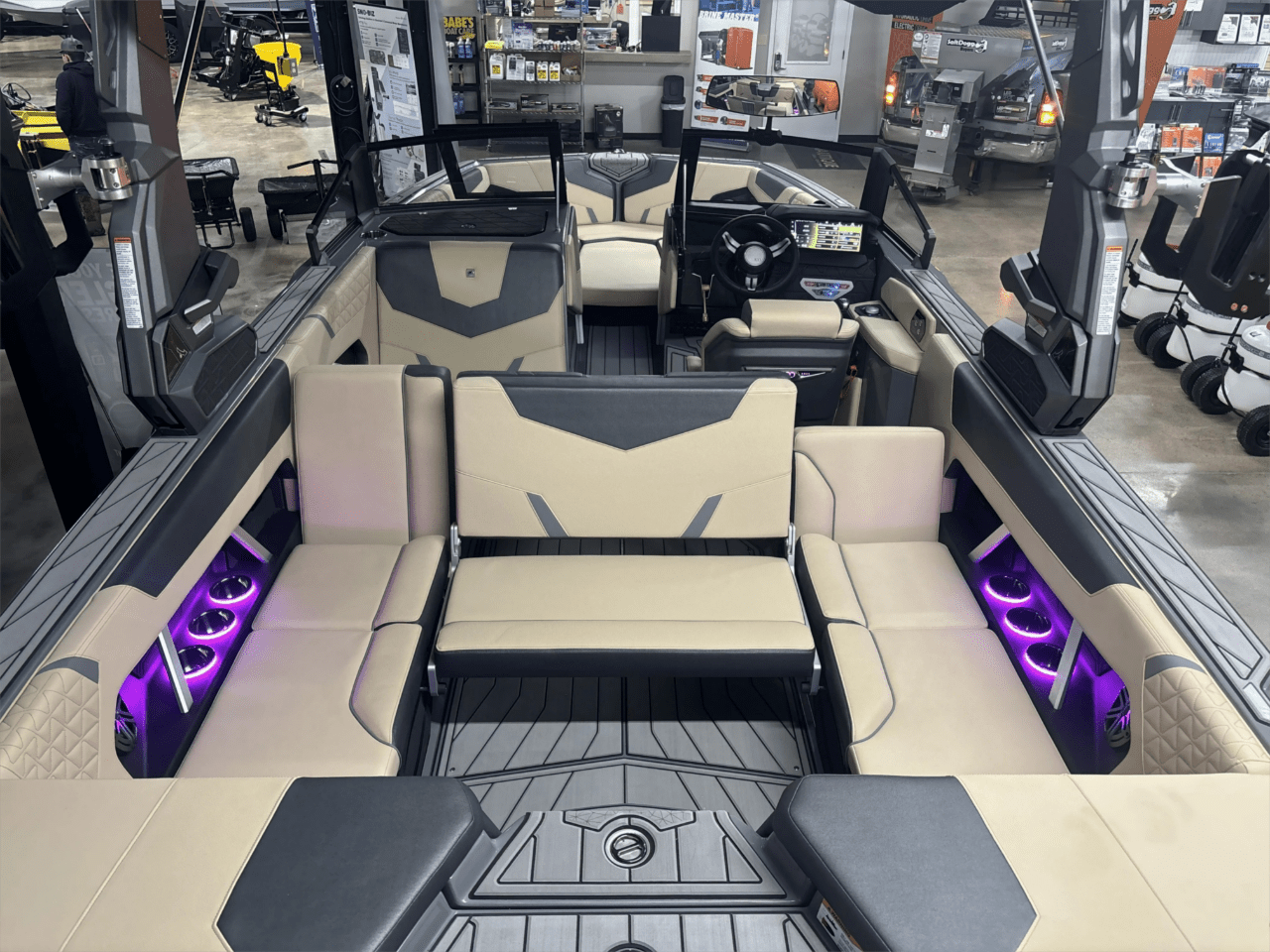 2025 Super Air Nautique GS22