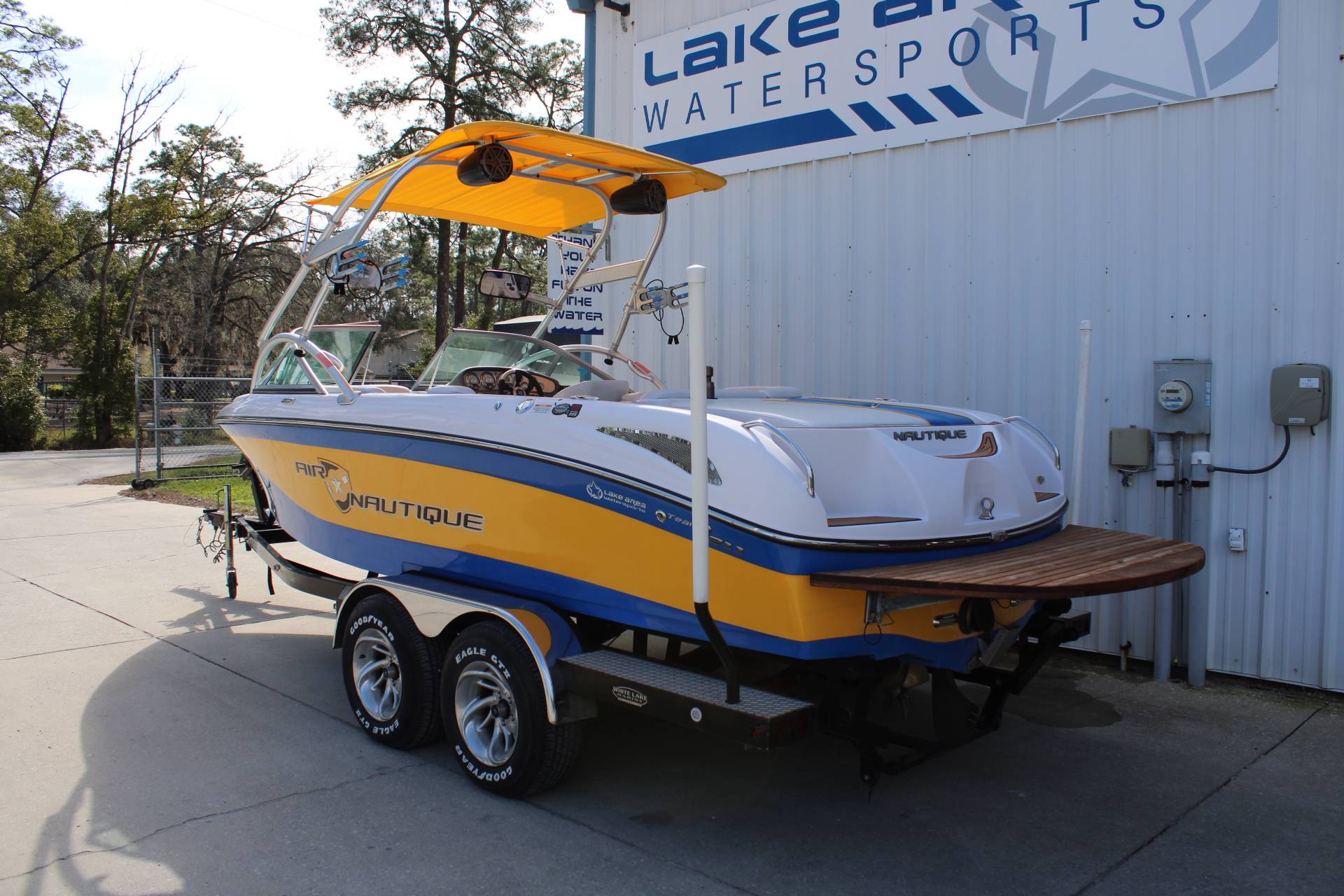 2008 Nautique SV211TE