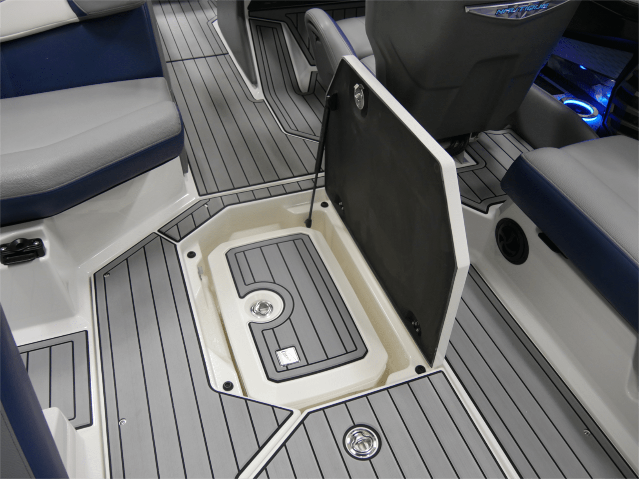 2021 Nautique G23 – SALE PENDING