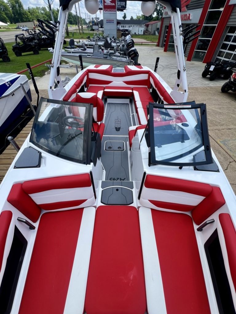 2024 Axis Wake Research A245