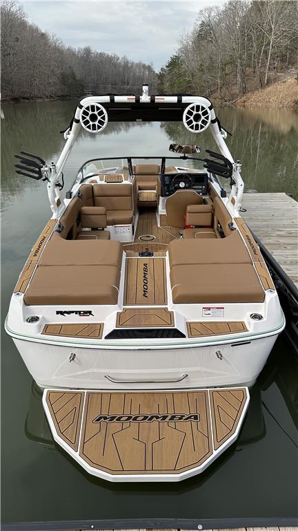 boat.Title