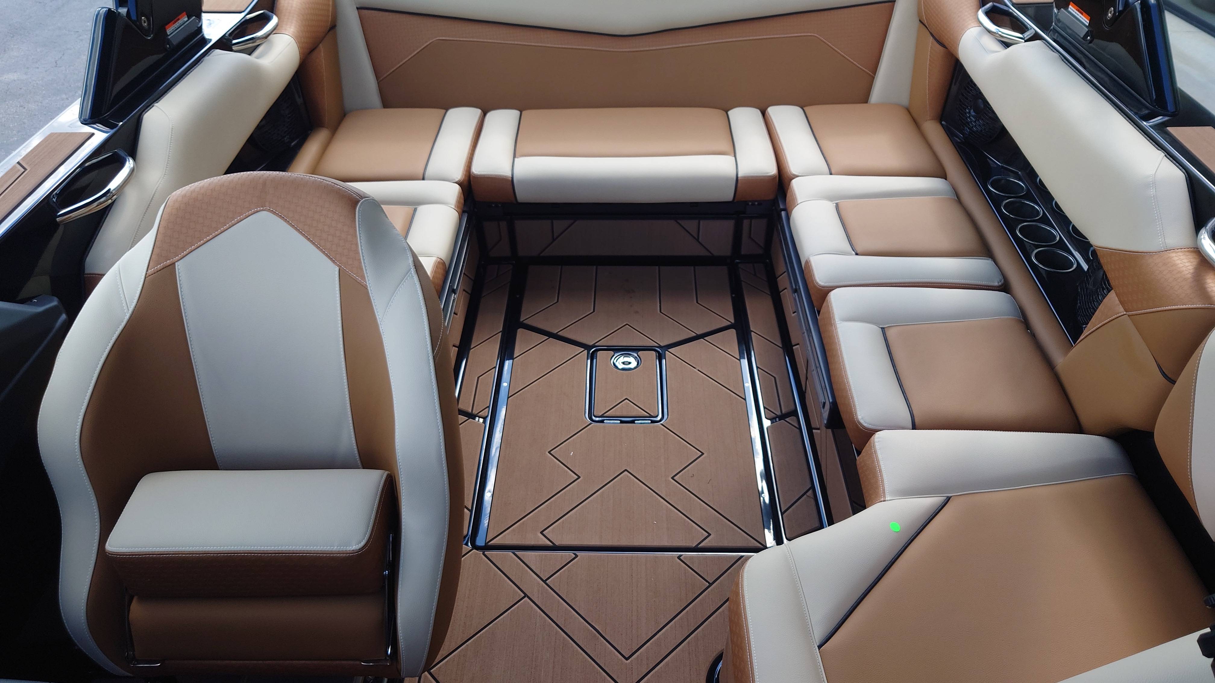 2024 Supreme S220