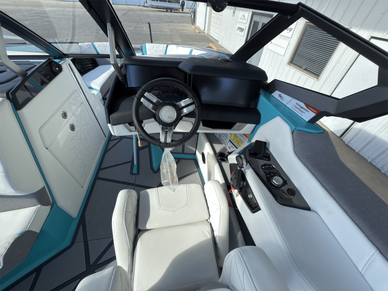 2025 Nautique Paragon G25