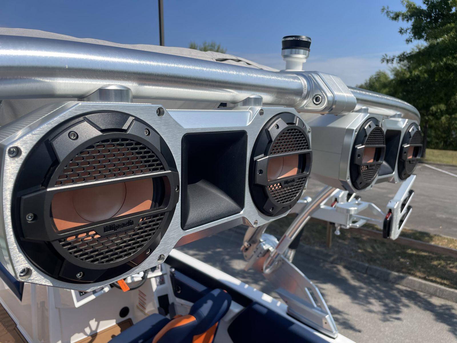 2021 MasterCraft NXT24