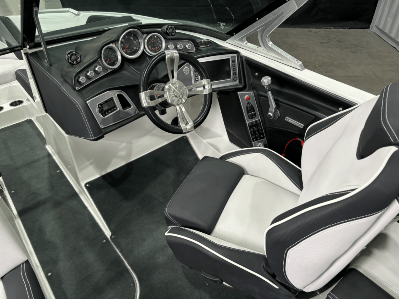 2017 MASTERCRAFT XT21