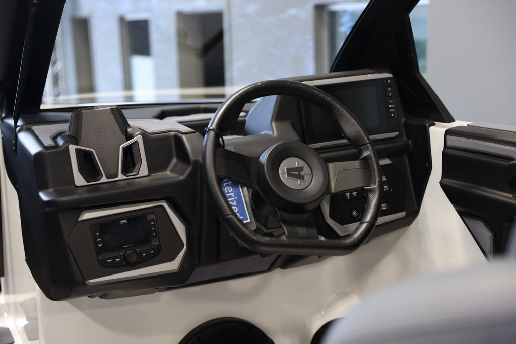 2024 Axis A225