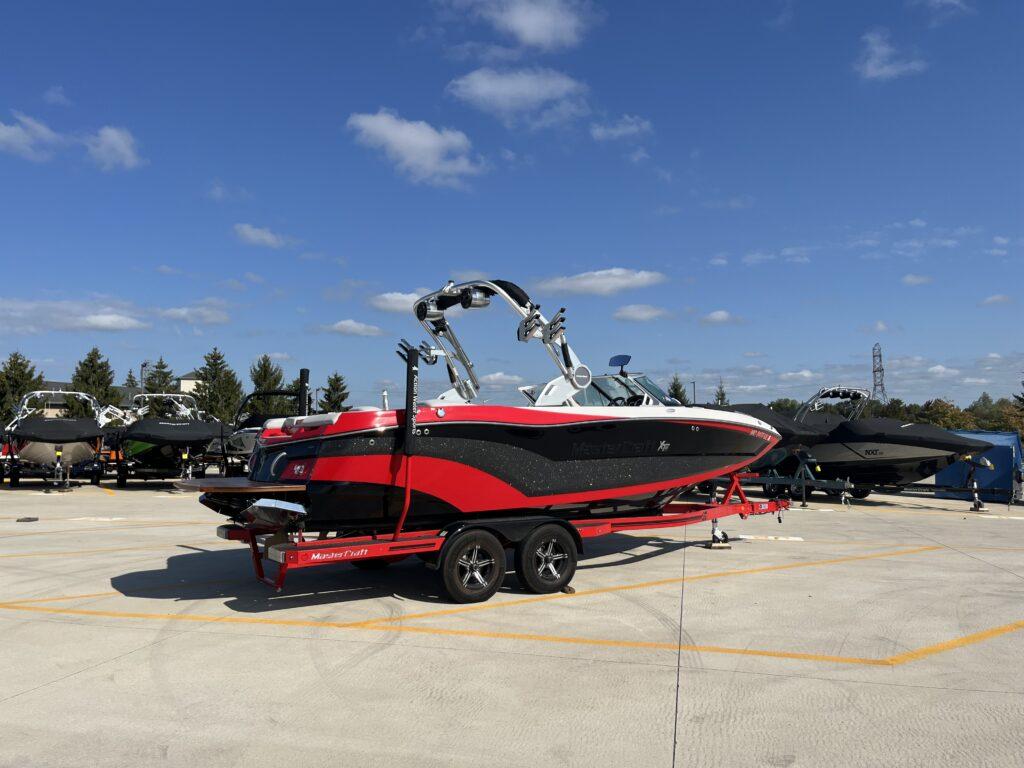 2020 MasterCraft XT22