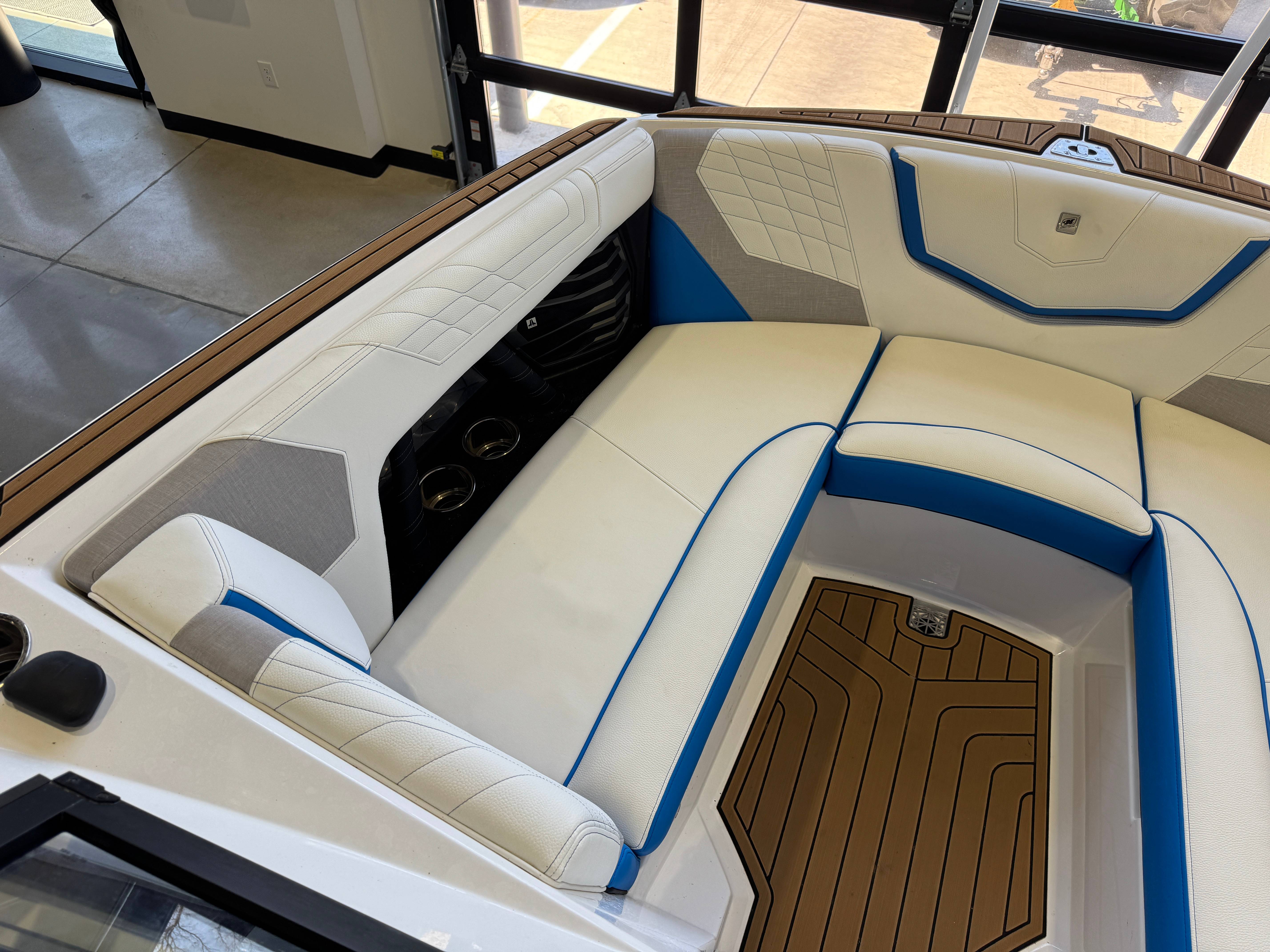 2023 Nautique Super Air Nautique G23