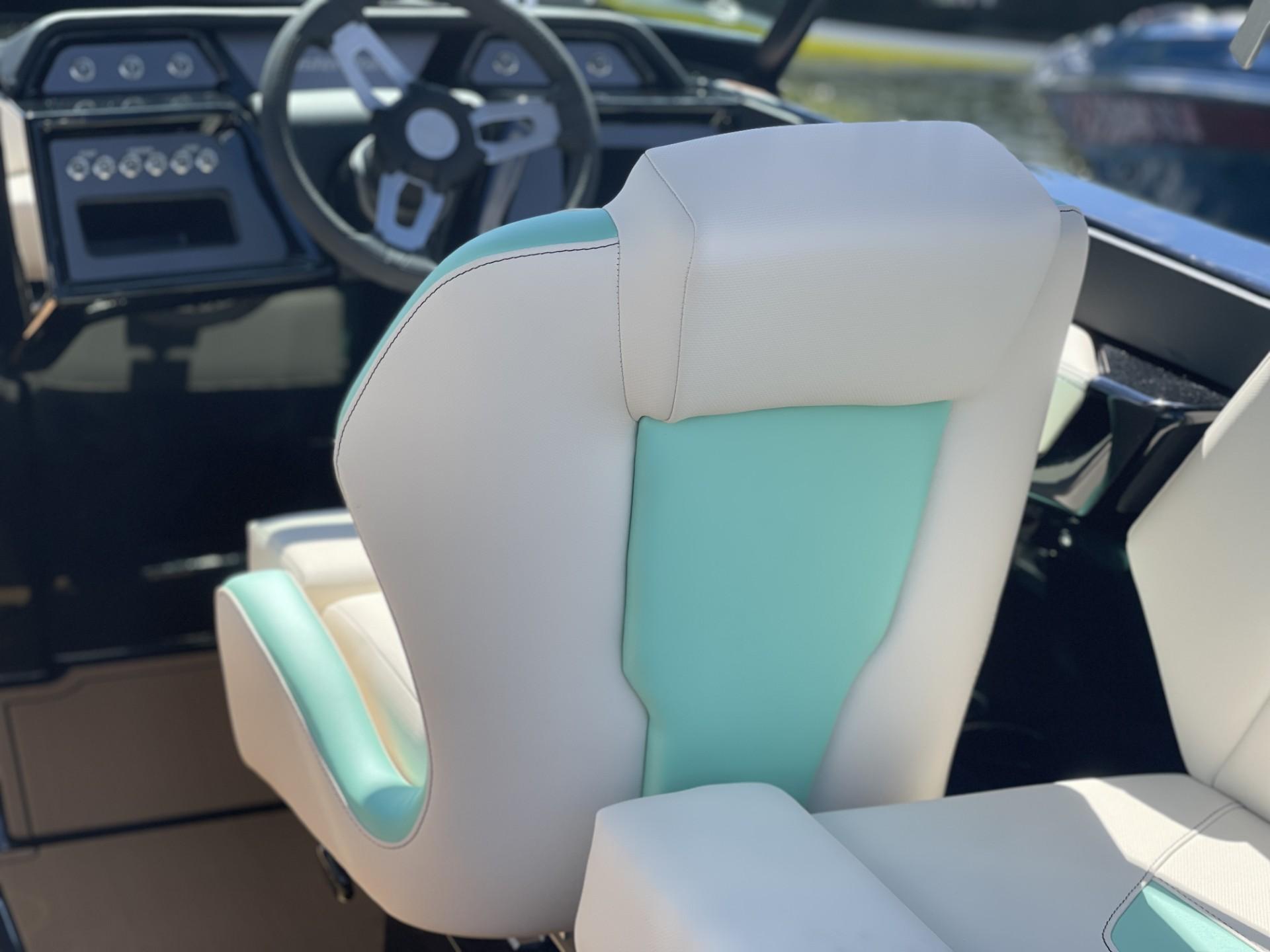 2024 MasterCraft NXT21