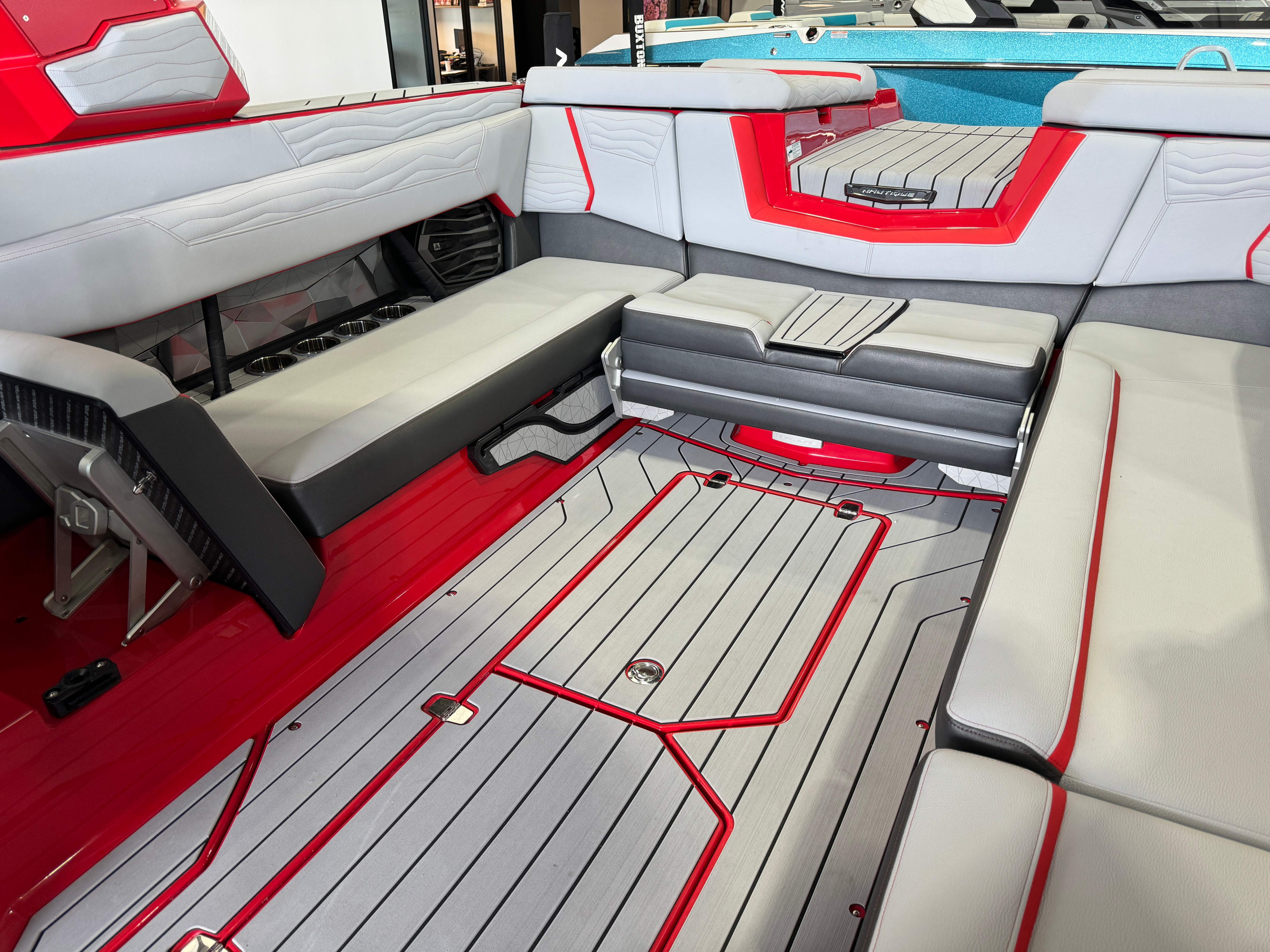 2025 Nautique Super Air Nautique G25