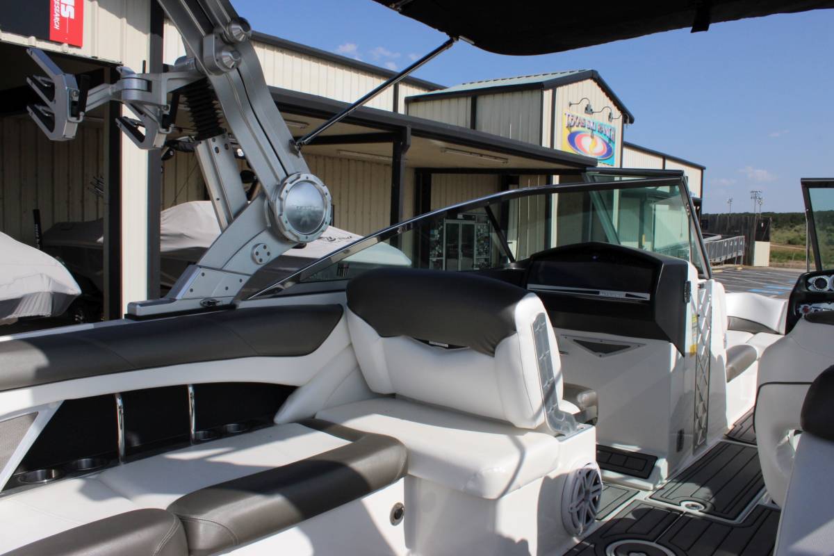 2011 MasterCraft X-55