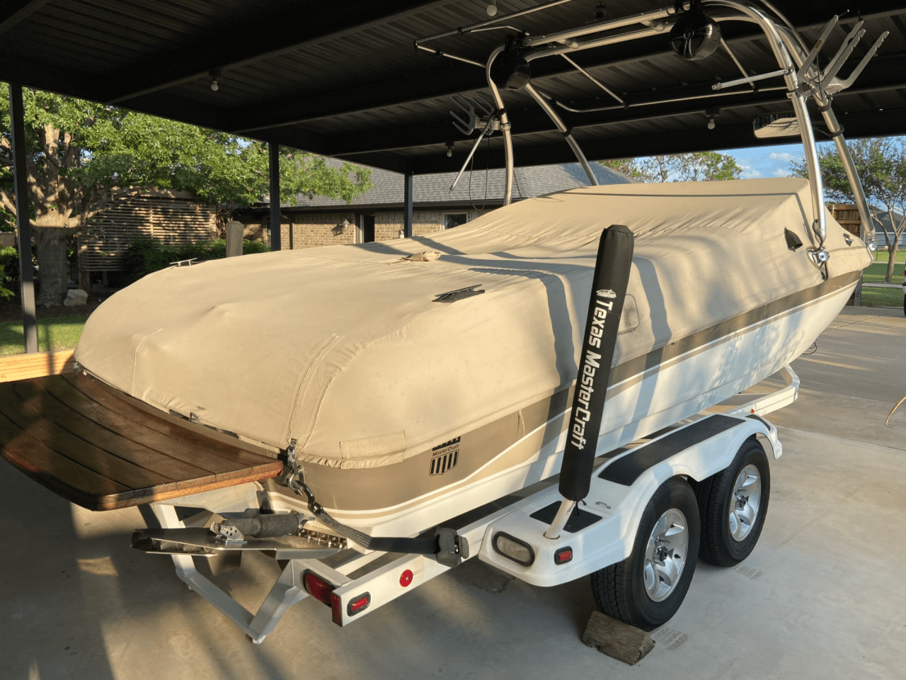 2004 Mastercraft Maristar 230VRS – Surf Setup – Excellent Condition