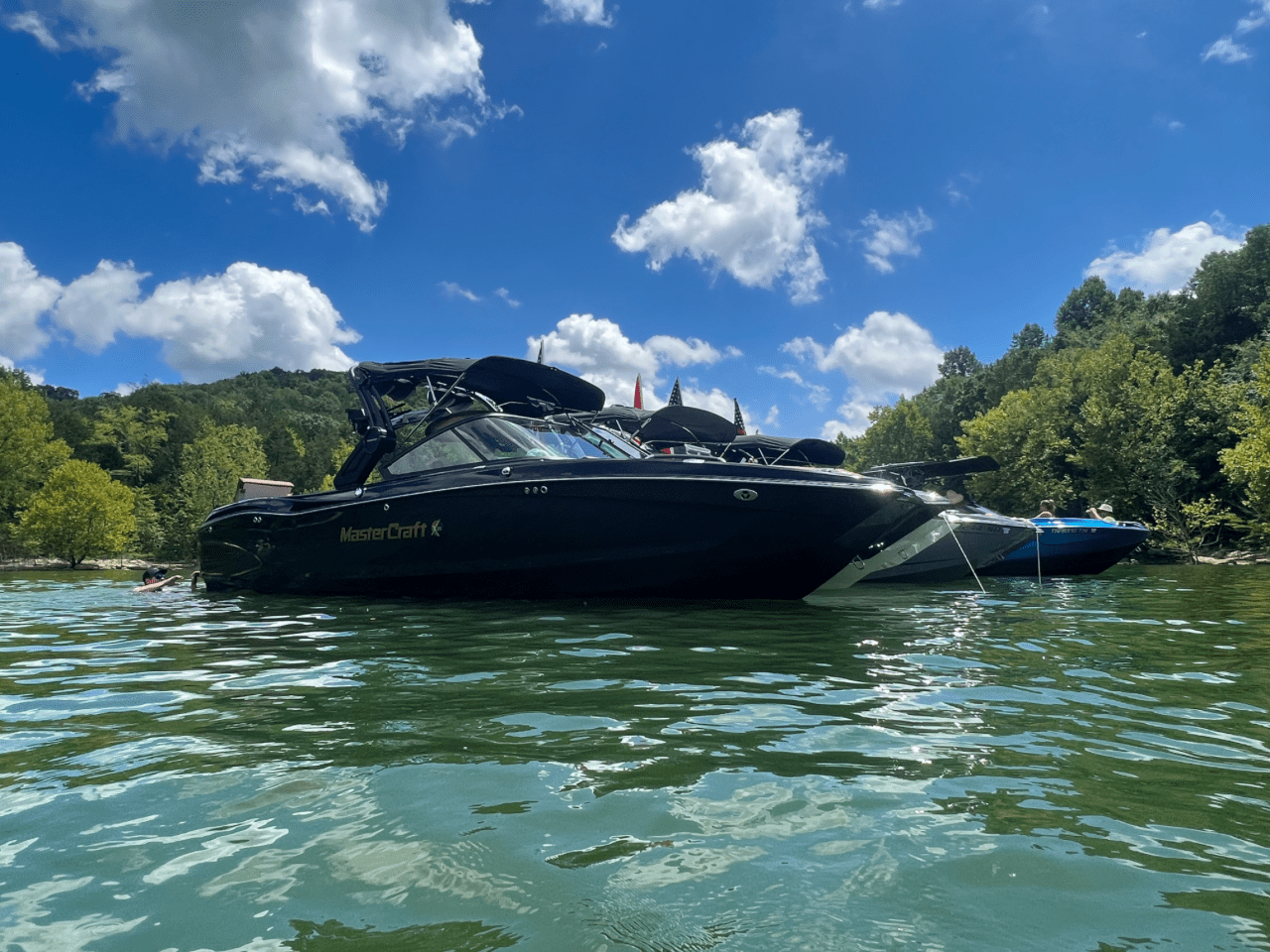 2023 Mastercraft X26 Loaded with only 94 hours
