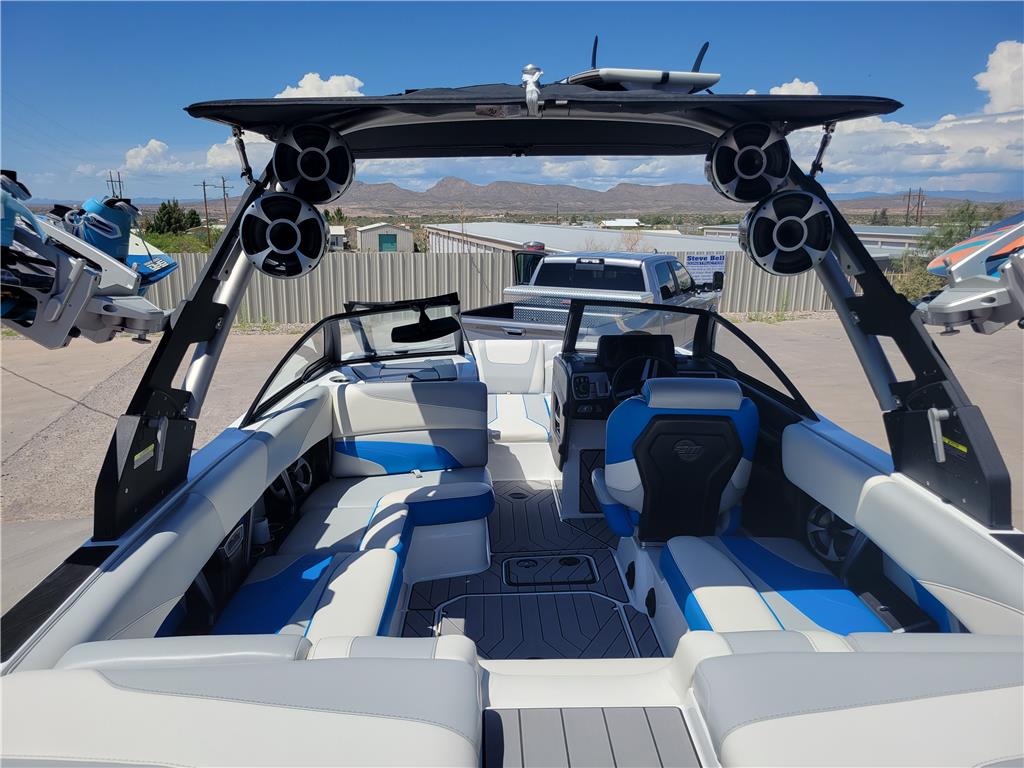 2019 Malibu 22MXZ