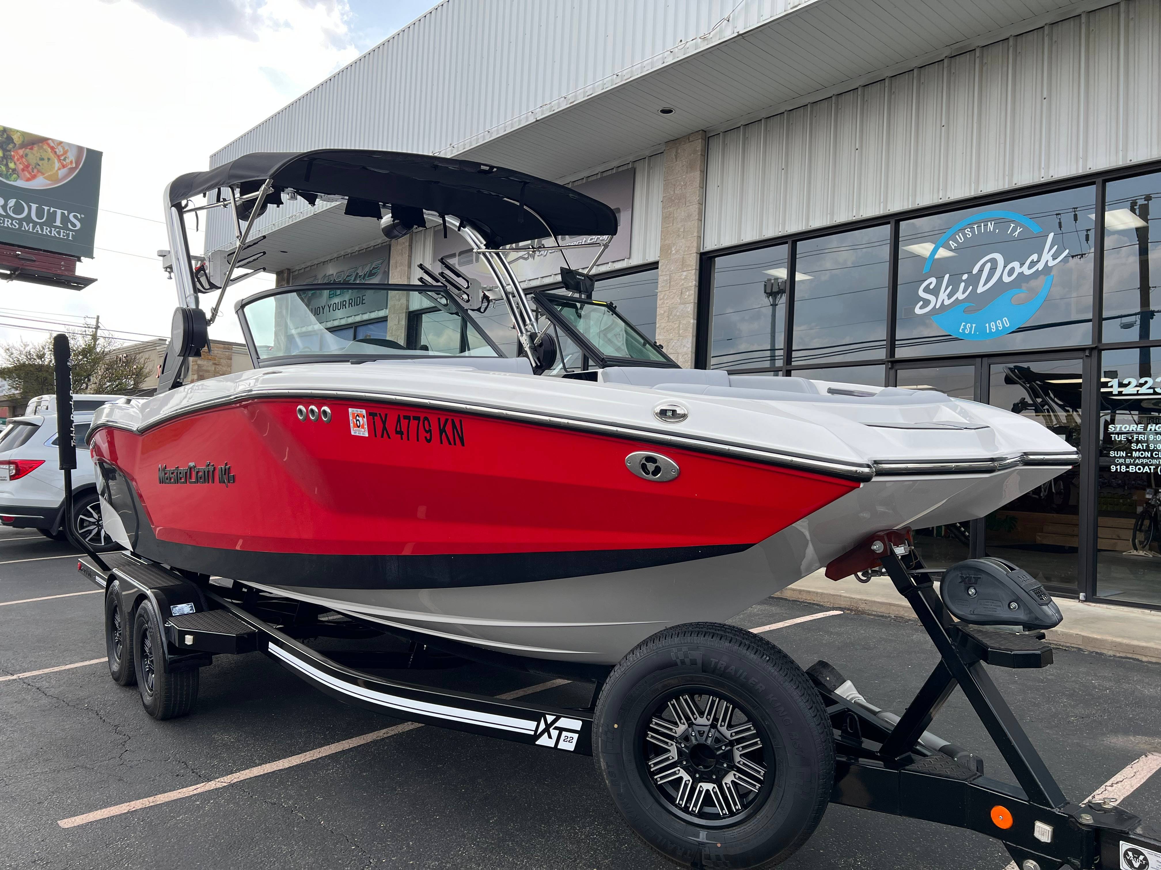 2022 MasterCraft NXT 22