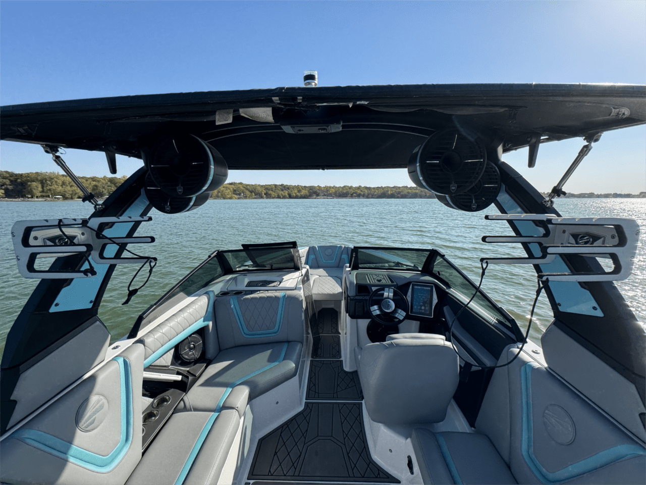 2022 Tige 23zx One Owner $124,999