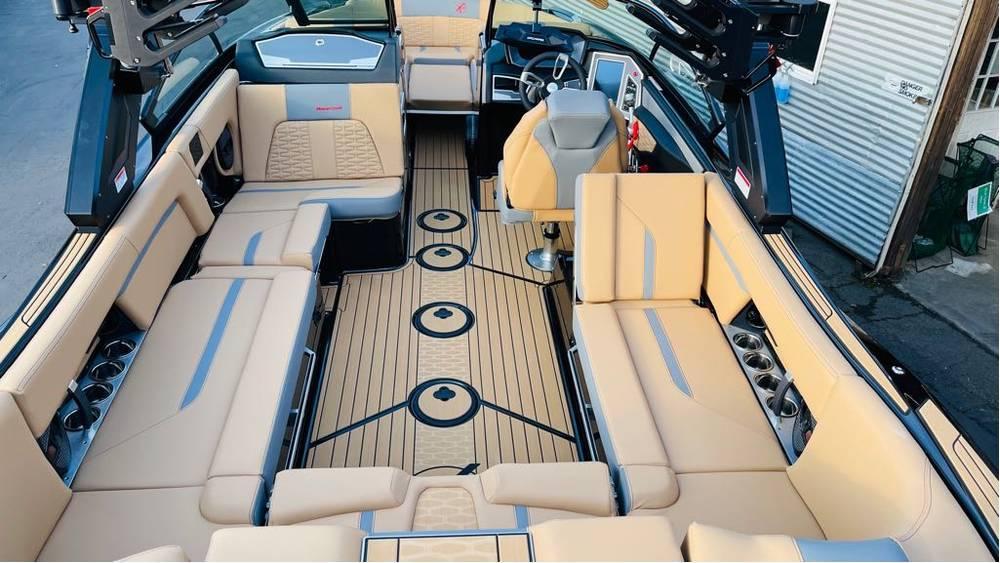 2024 MasterCraft X24