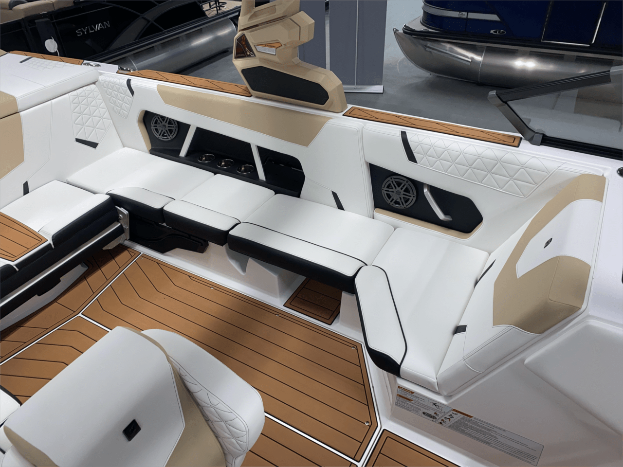 2025 Nautique GS22