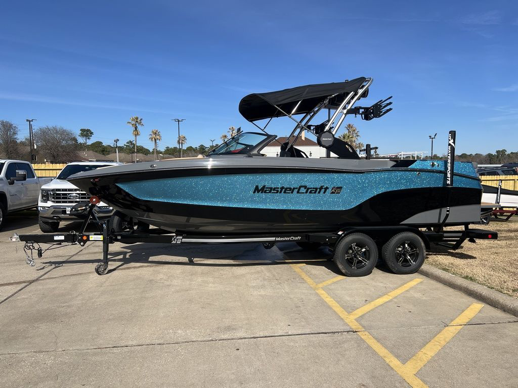 2024 MasterCraft XT23