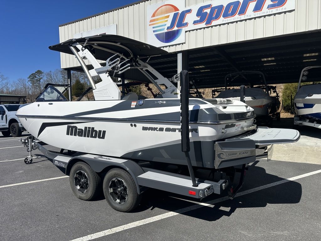 2018 Malibu Boats 21 VLX