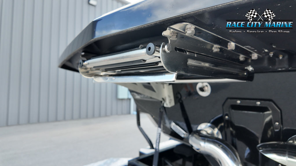 2025 Nautique G23