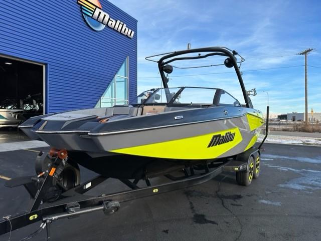 boat.Title