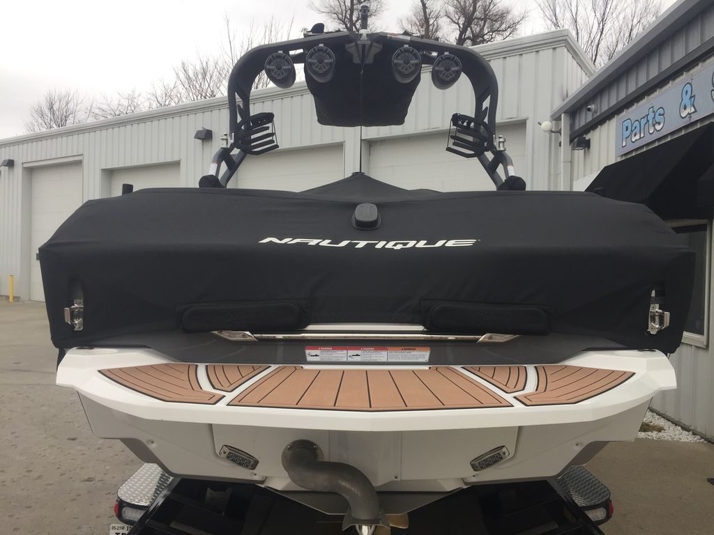 2021 Nautique Super Air Nautique G23