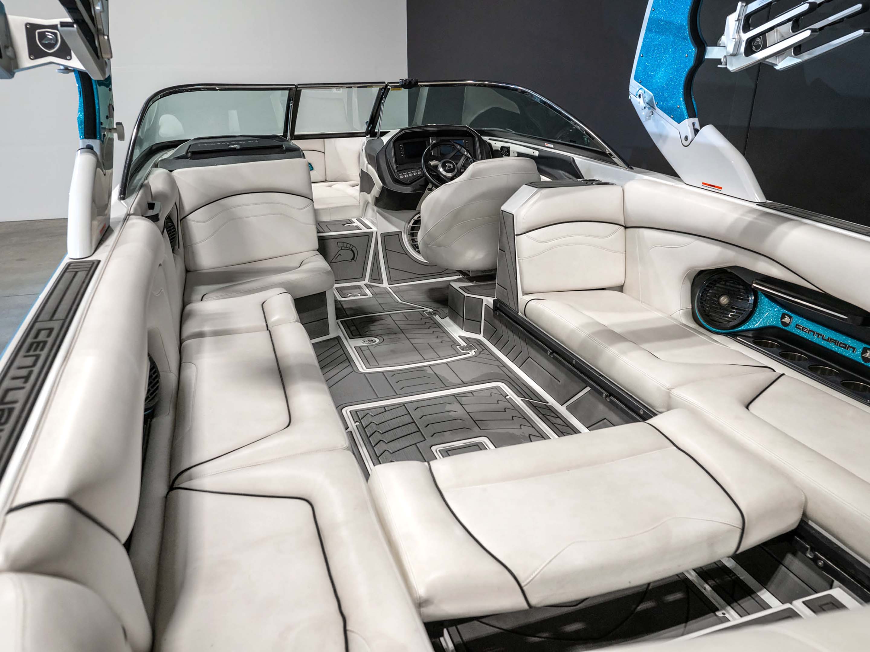 2017 Centurion Ri257 &#8211; Sky Blue Flake / Gunmetal Flake / White