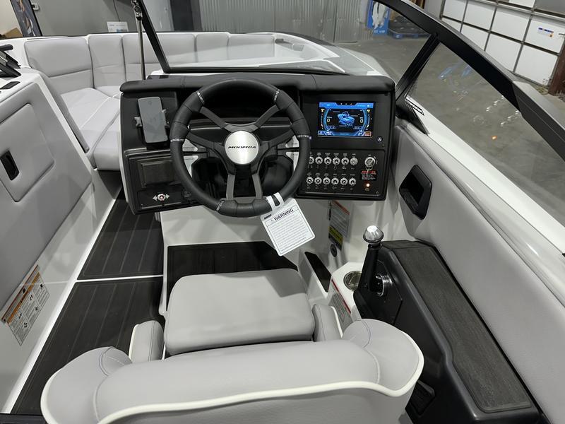 2025 Moomba Max