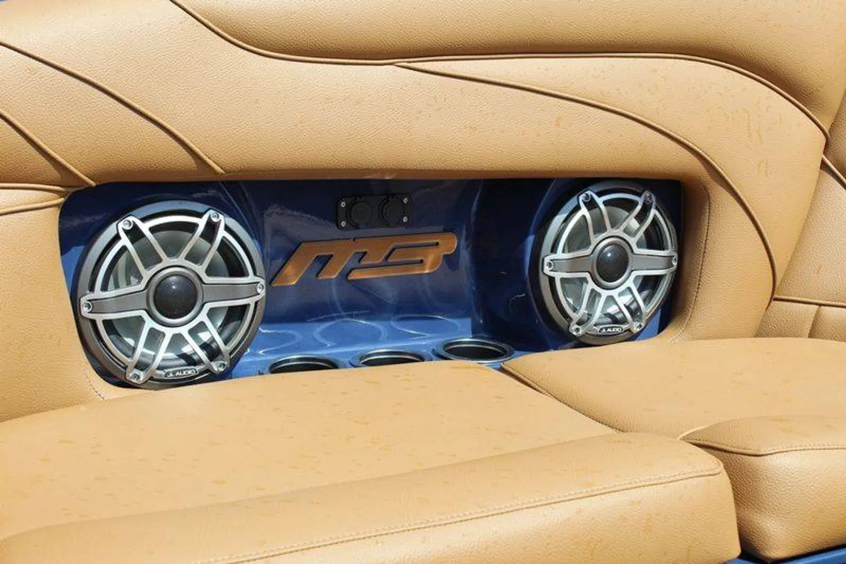 New 2023 MB Sports B52 23 Alpha