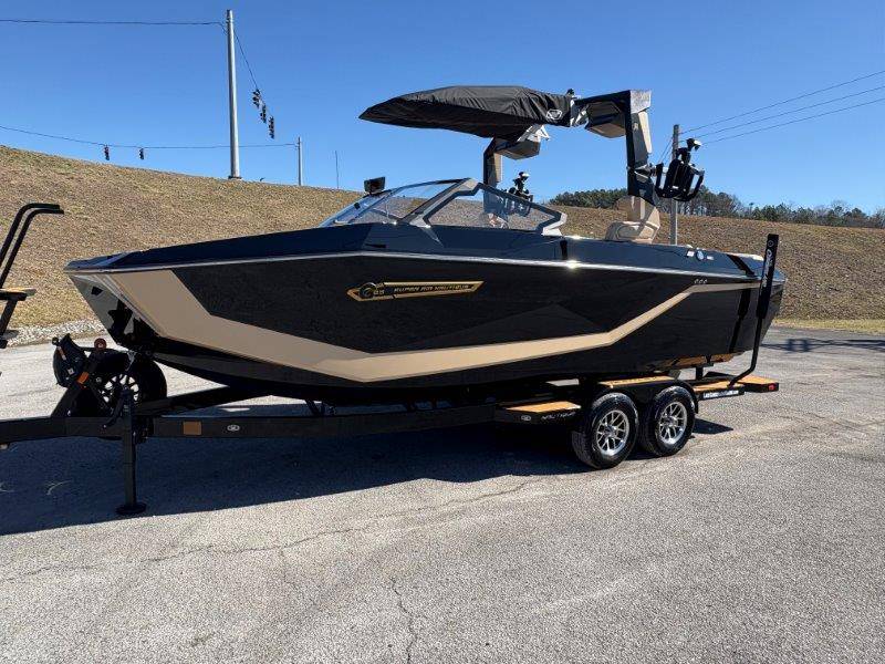 2025 Nautique G23
