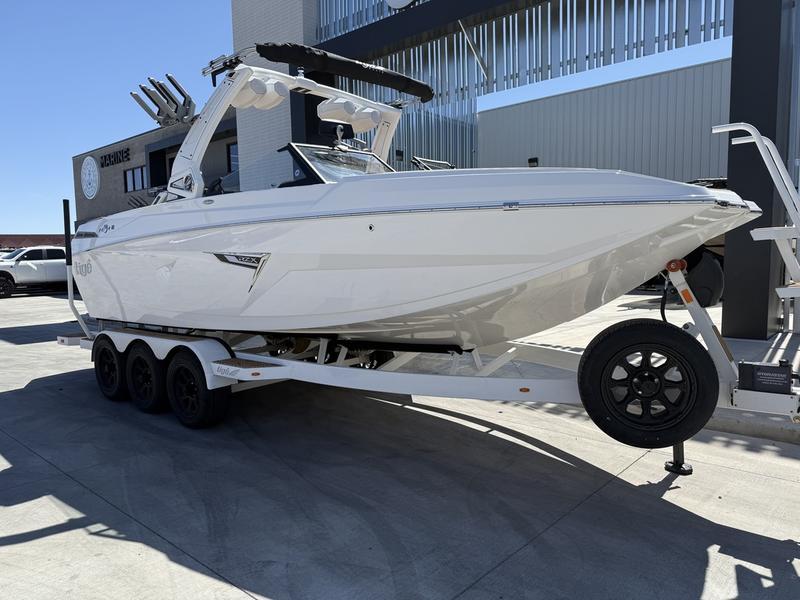 boat.Title