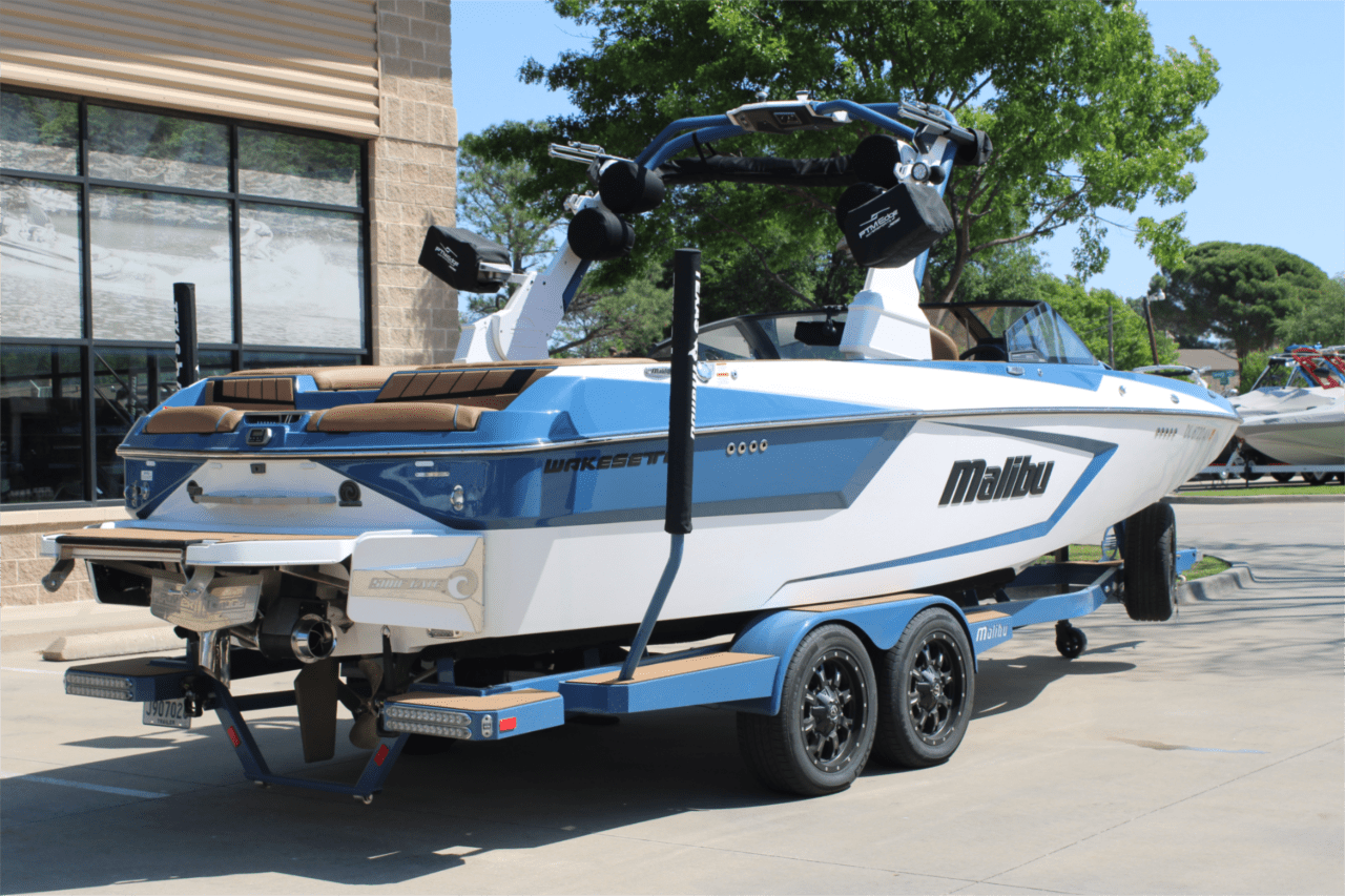 2022 Malibu 24 MXZ