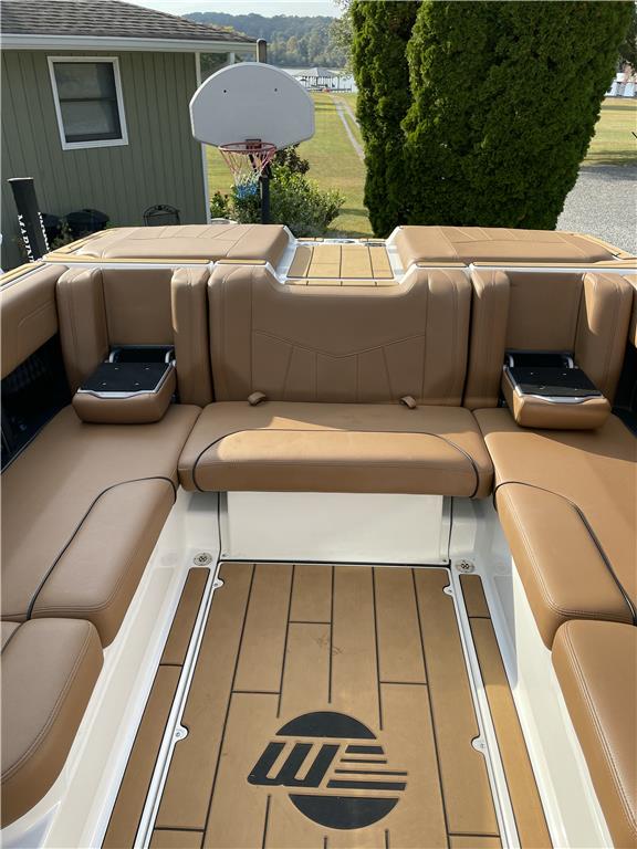 2022 Malibu 23 MXZ