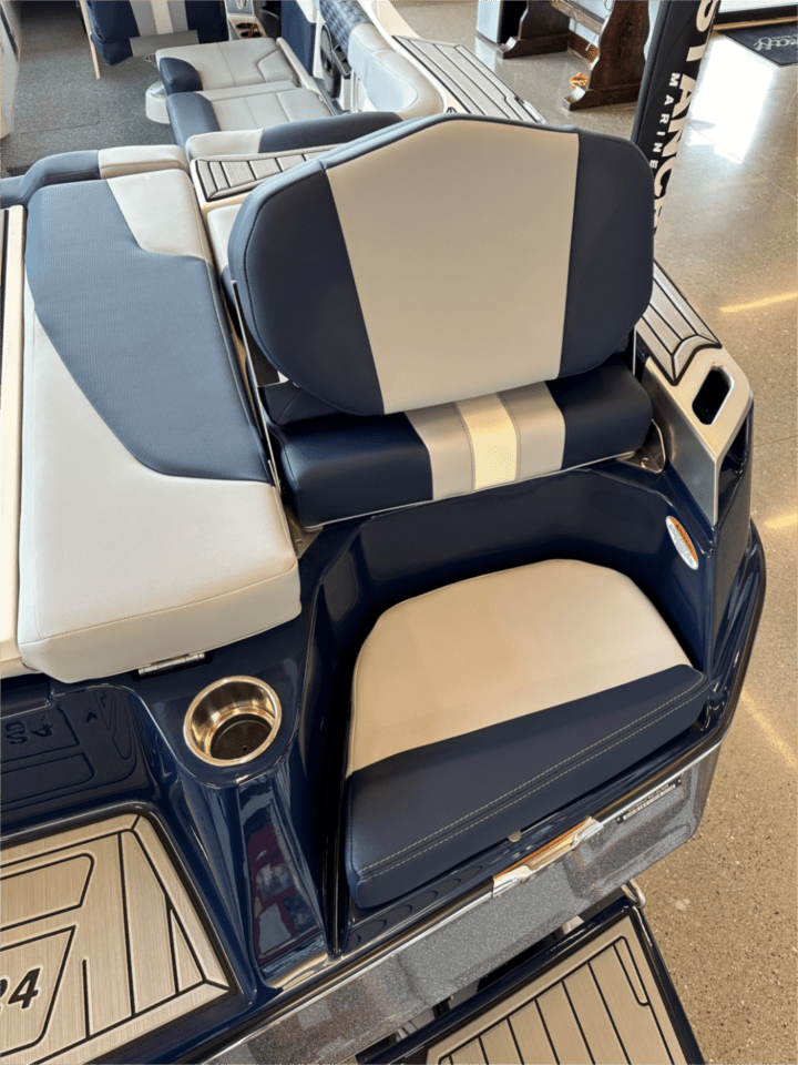 2024 MasterCraft XT24